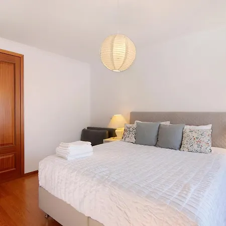 T2 Perniciario * Αλμπουφέιρα