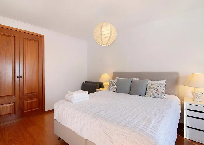 T2 Perniciario * Αλμπουφέιρα